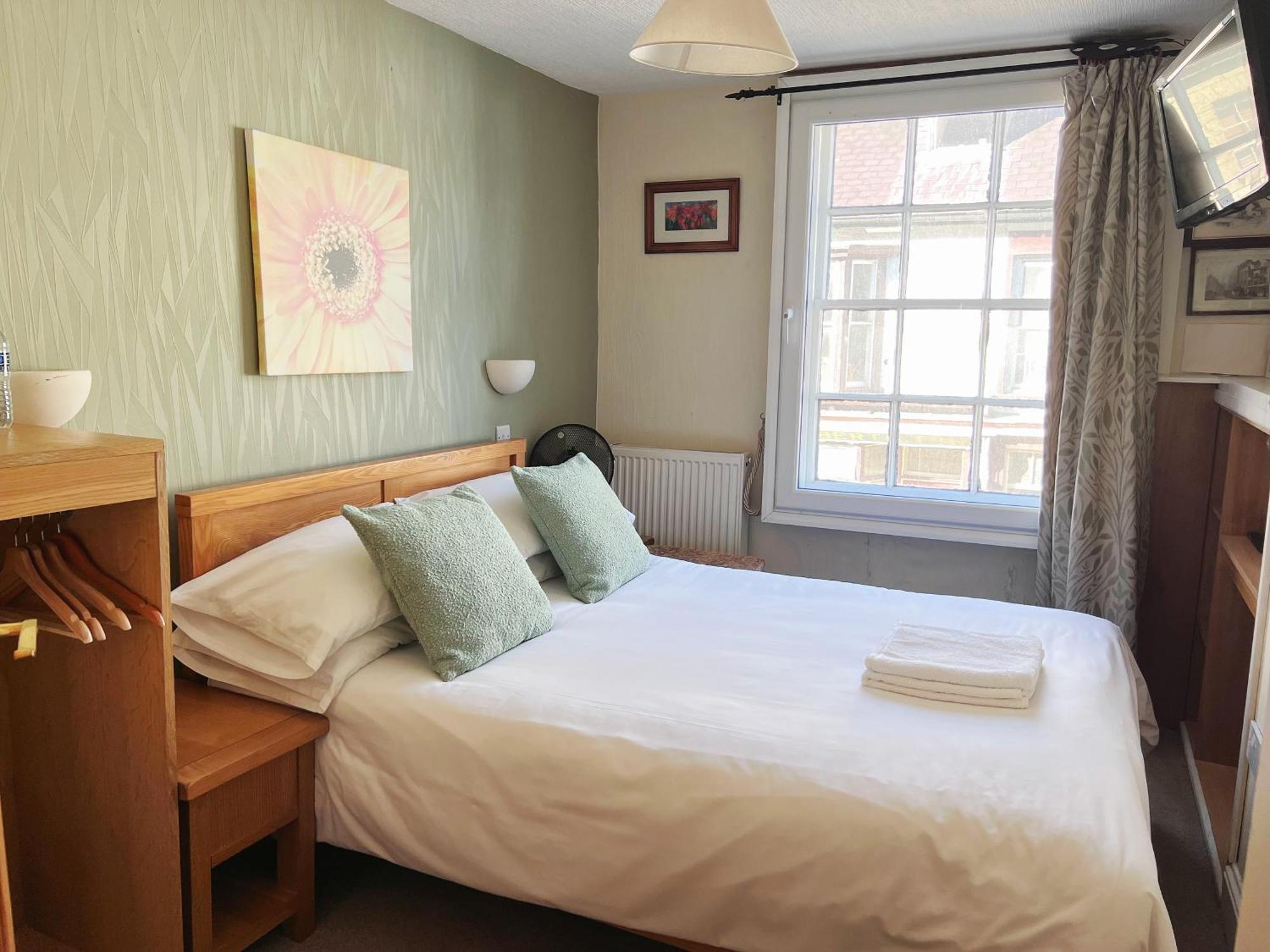 The Crown Hotel Corwen Buitenkant foto